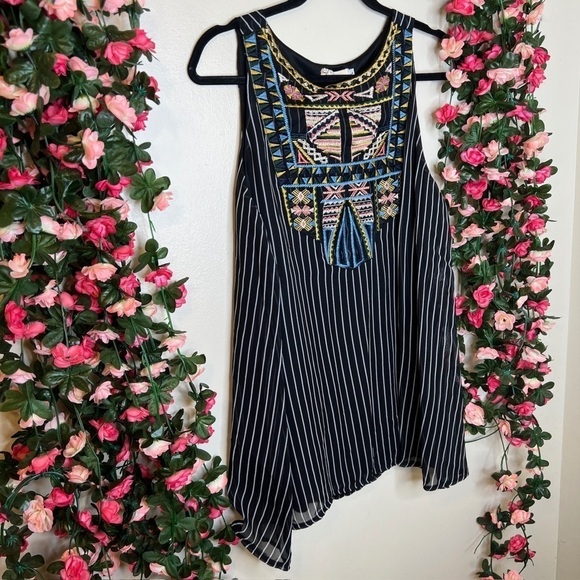 NWT Southern Stitch Black White Bohemian Spaghetti Strap Blouse Boho Western L - Picture 2 of 10